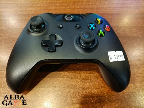 XBOX ONE KONTROLLER (FEKETE) HASZNÁLT