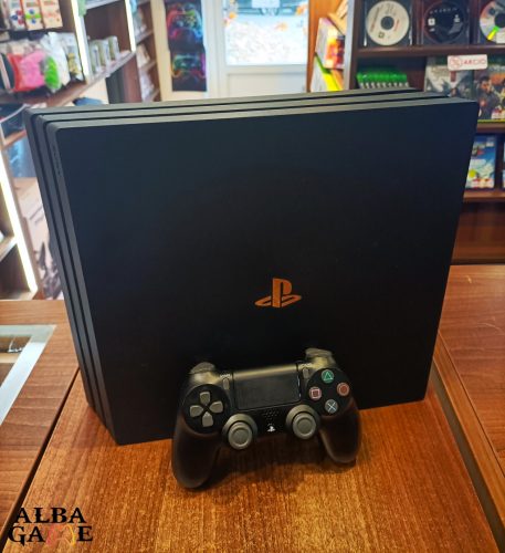 PS4 PRO (1 TB) ALAP GÉPCSOMAG HASZNÁLT