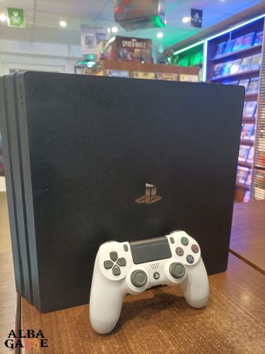 PS4 PRO (1TB SSD) GÉPCSOMAG HASZNÁLT