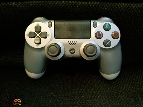 DUALSHOCK 4 V2 KONTROLLER (EZÜST) HASZNÁLT